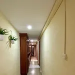 Apartment Alhamar